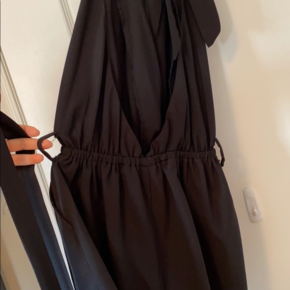 Low back halter romper - Picture 3 of 7